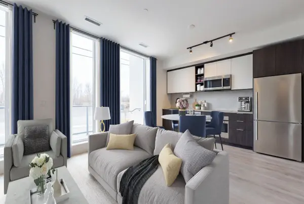 36 Zorra ST #105, Toronto W08, ON M8Z 0G5