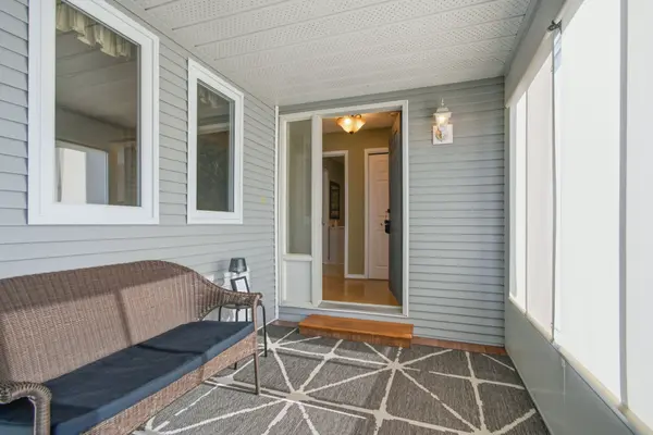 5 Cretney DR, Prince Edward County, ON K0K 3L0