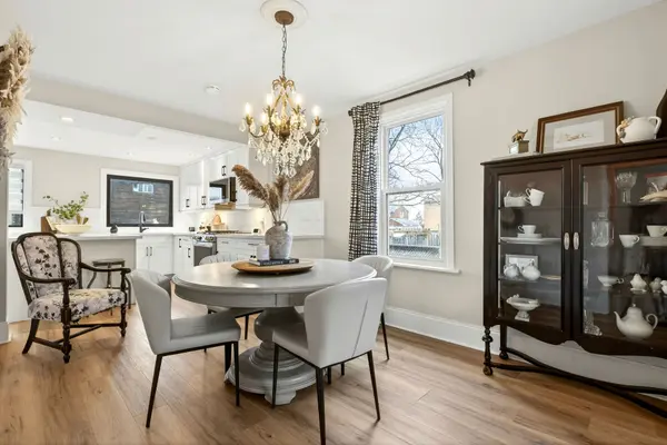 381 Elizabeth ST, Grimsby, ON L3M 3K6