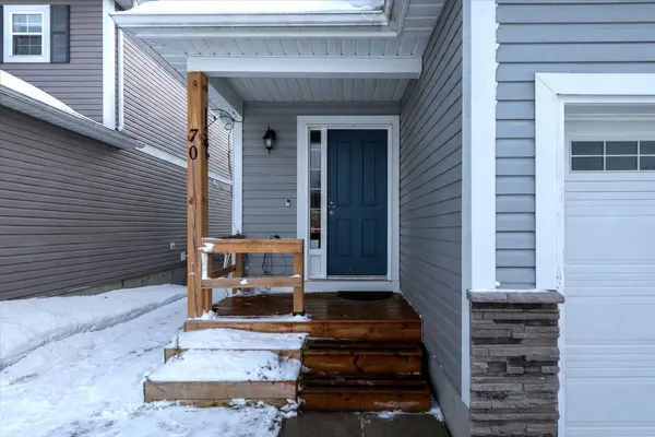 70 FIELDSTREAM Chase, Bracebridge, ON P1L 0A7