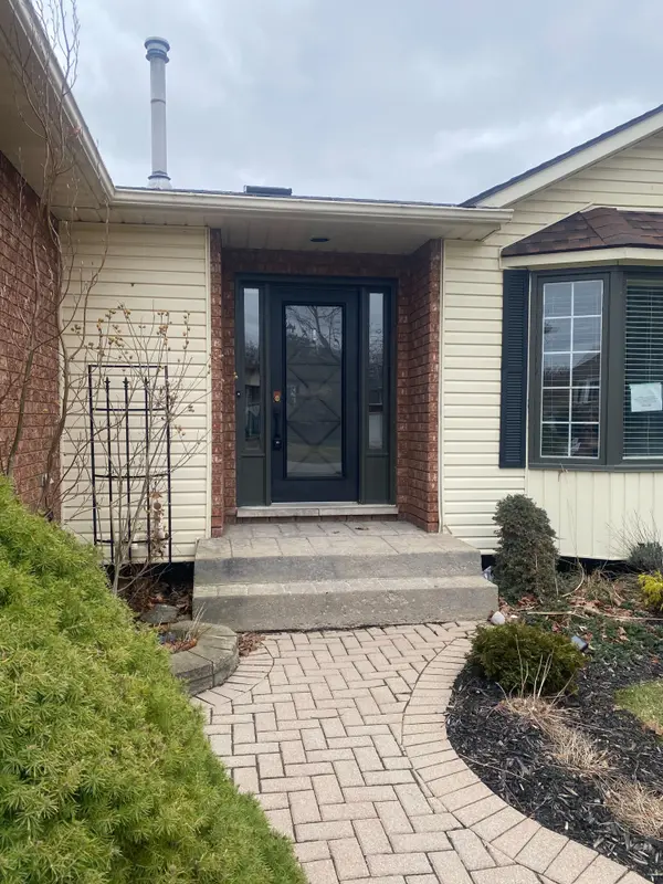 3681 Sussex LN, Fort Erie, ON L0S 1S0