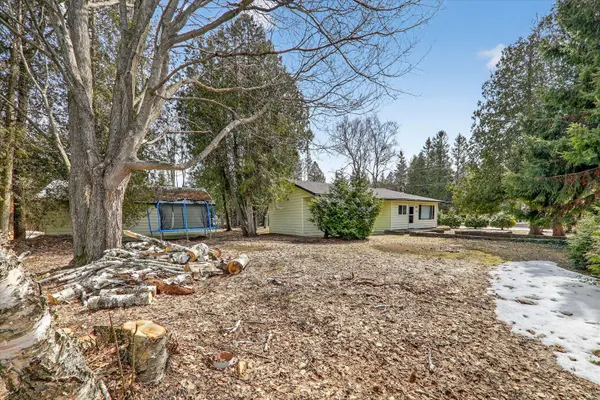 603 Third AVE N, South Bruce Peninsula, ON N0H 2G0