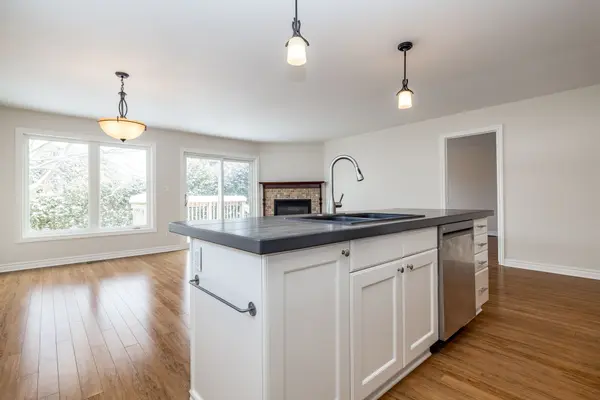 193 Napoleon ST, Carleton Place, ON K7C 2W8