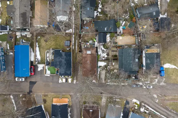 240 LINCOLN RD W, Fort Erie, ON L0S 1B0