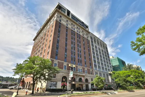 118 KING ST E #618, Hamilton, ON L8N 0A9