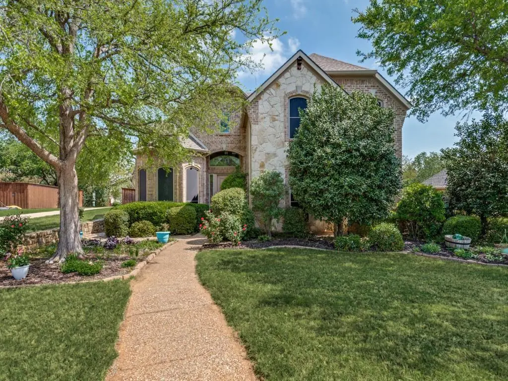 944 Excalibur Drive, Highland Village, TX 75077
