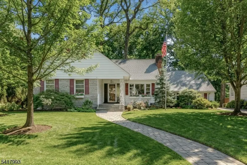 10 Tree Top Dr, Springfield Twp., NJ 07081