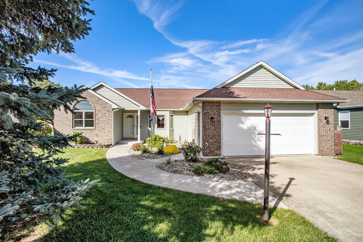 772 Marias DR, Kinderhook Twp, MI 49036