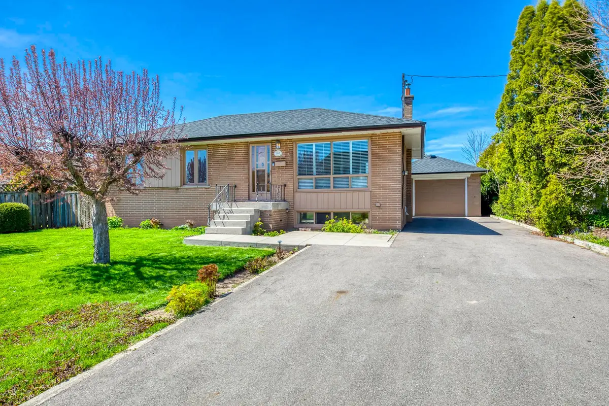 383 Wentworth ST #BSMT, Oakville, ON L6K 1X1