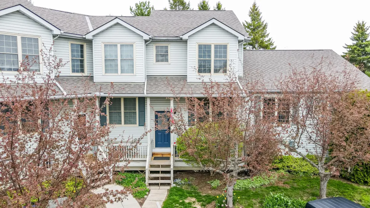 150 Victoria ST S #126, Blue Mountains, ON N4L 2P0