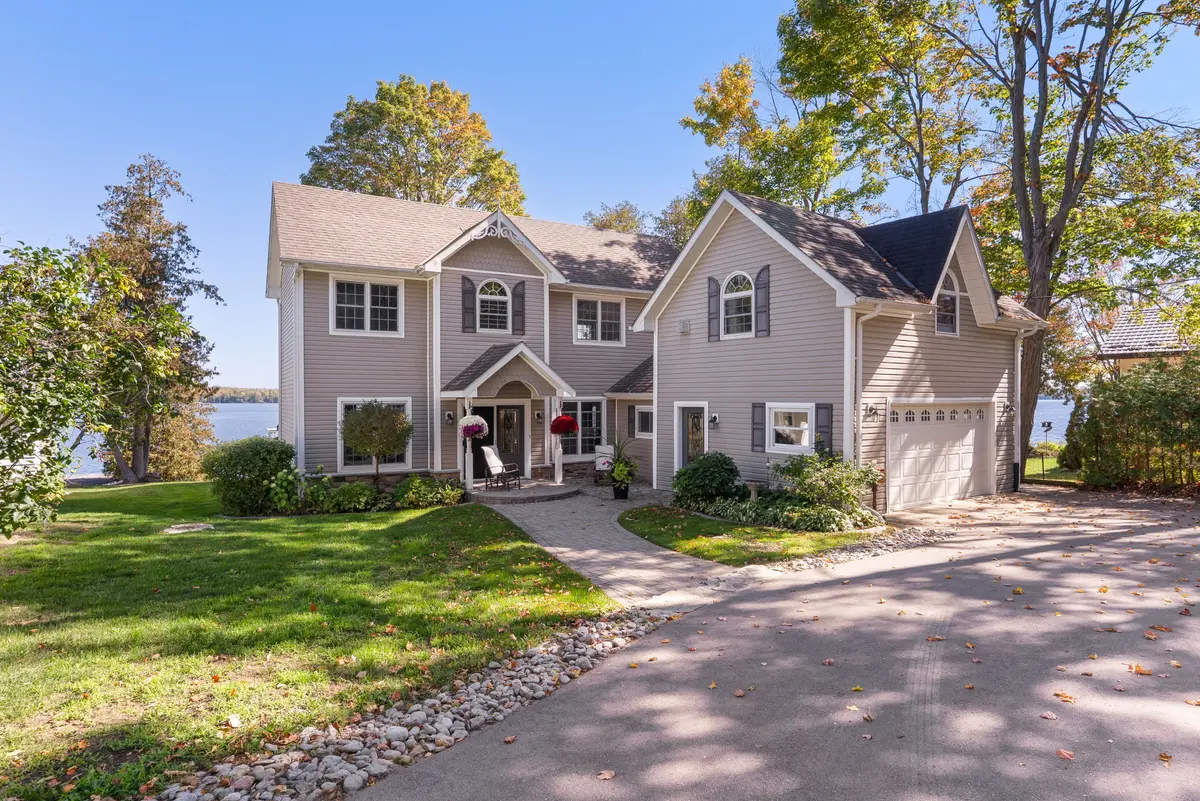 12 Northview ST, Kawartha Lakes, ON K0M 1G0