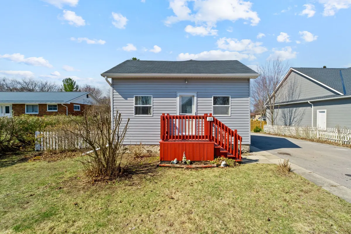 18 Bismark ST, Bluewater, ON N0M 2T0