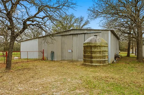 871 HCR 1212 Road, Blum, TX 76627