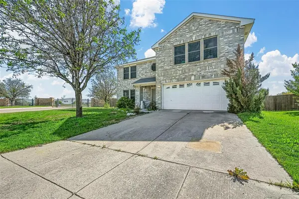 6632 Canyon Oak Drive, Fort Worth, TX 76112