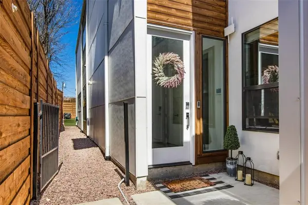 5957 Ross Avenue #A, Dallas, TX 75206