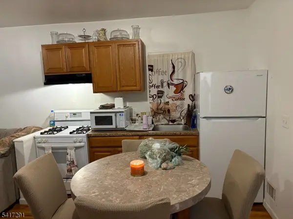 112 4 Th Ave, Paterson City, NJ 07524