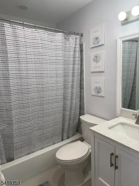 12212 Aspen Ct #212, Stanhope Boro, NJ 07874