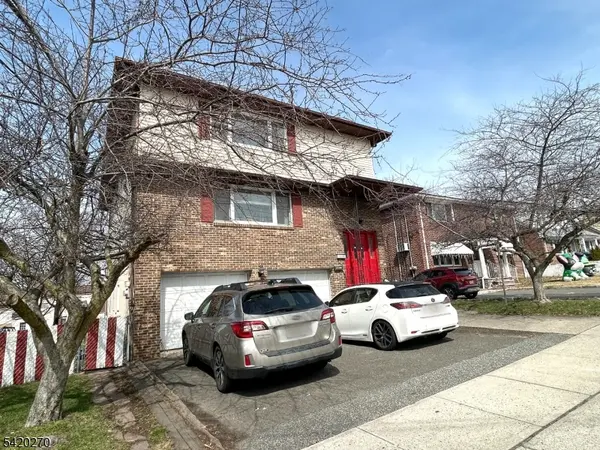 525 Stuyvesant Ave, Lyndhurst Twp., NJ 07071