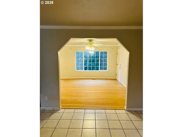 1660 SW ROYAL DR, West Linn, OR 97068