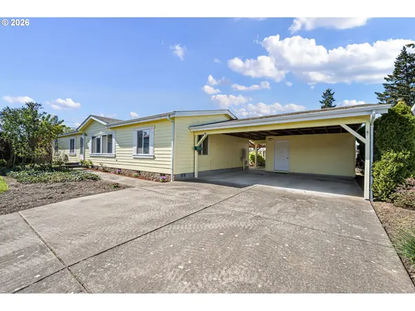 145 RIVER RD #13, Junction City, OR 97448