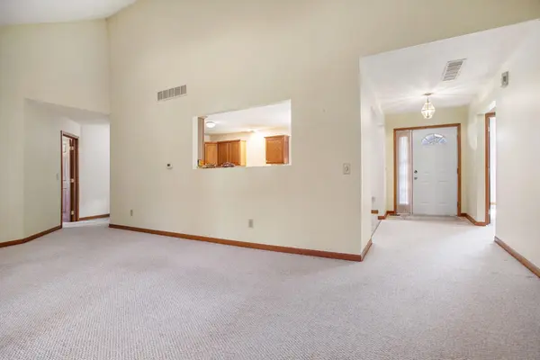 772 Marias DR, Kinderhook Twp, MI 49036