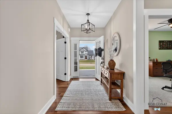 8235 Country Rail DR SW, Byron Twp, MI 49315