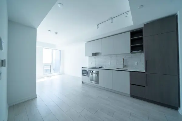 55 Mercer ST #4212, Toronto C01, ON M5V 0W4