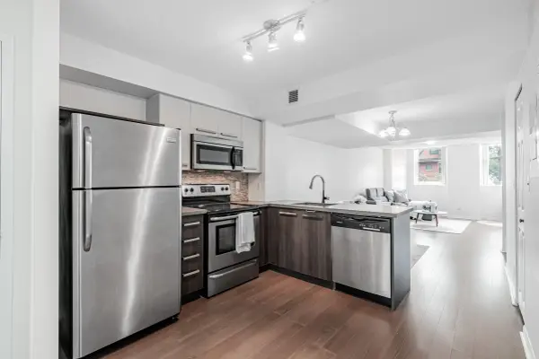 11 St Joseph ST #311, Toronto C01, ON M4Y 3G4