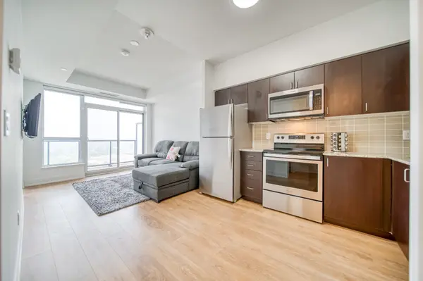 1255 Bayly ST #2208, Pickering, ON L1W 0B6