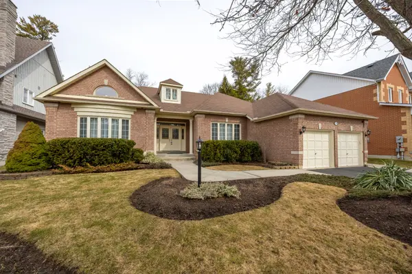 58 Brimwood CT, Pickering, ON L1V 6L1