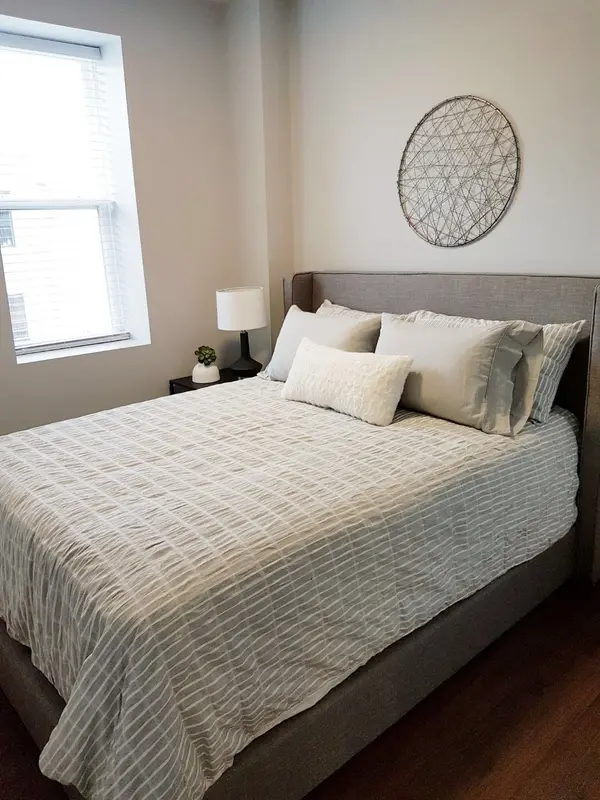 14 1/2 King ST E #310, Oshawa, ON L1H 1A9