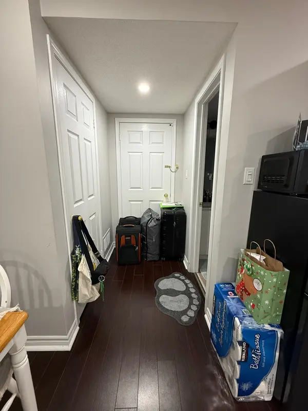 1657 Avonmore SQ W #Basement, Pickering, ON L1V 7H4