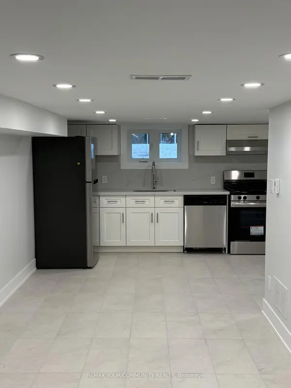 88 Spruce ST W #5 (BSMT), Aurora, ON L4G 1S1