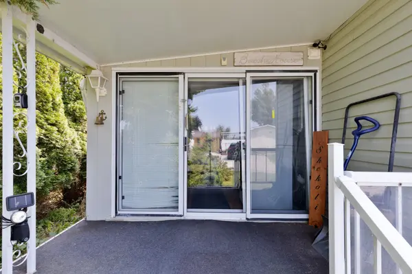 10 WINFIELD DR #30, Tay, ON L0K 2A0