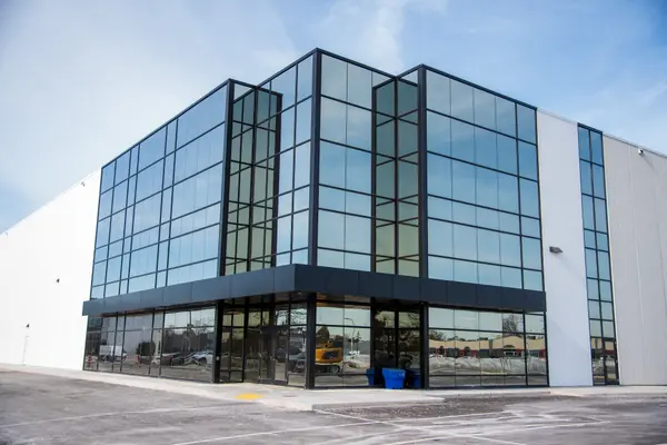 2645 Skymark AVE #102A, Mississauga, ON L4W 4H2