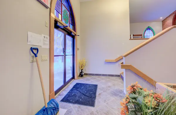 196 Birmingham ST E, Wellington North, ON N0G 2L2