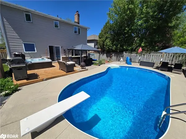 39 Celia CRES, Guelph, ON N1G 4R4