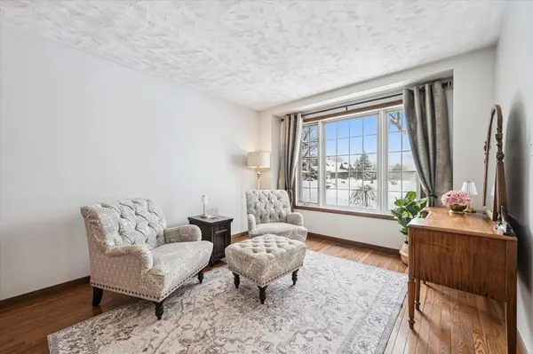 39 Celia CRES, Guelph, ON N1G 4R4