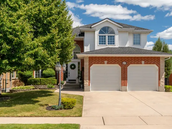 45 Fieldstone RD, Guelph, ON N1L 1B4