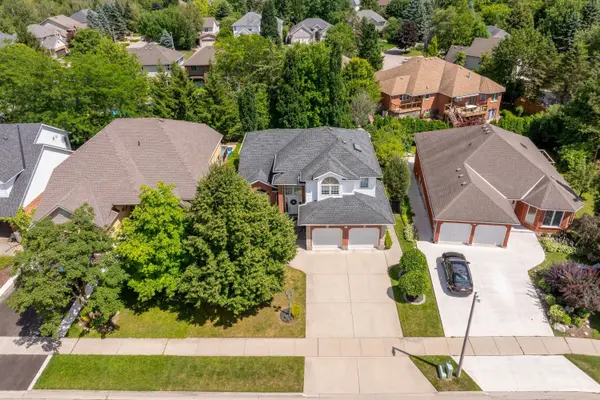 45 Fieldstone RD, Guelph, ON N1L 1B4