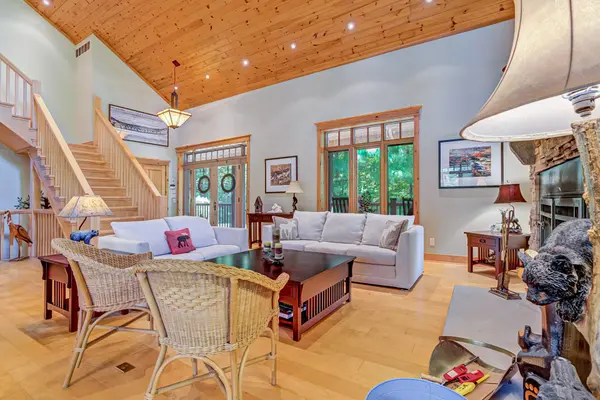 35 SHAKELL RD, Whitestone, ON P0A 1G0