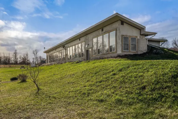 1375 Queensborough RD, Tweed, ON K0K 2K0