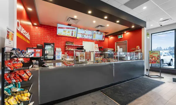 99 Main ST E, Huntsville, ON P1H 1H1