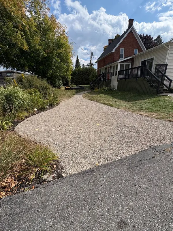 238 Park AVE, Carleton Place, ON K7C 2G6