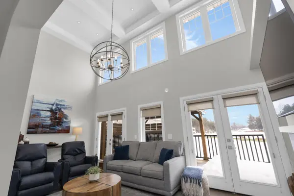 80 Links TRL, Georgian Bay, ON L0K 1S0