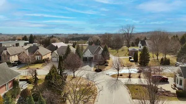 58 Aberfoyle Mill CRES, Puslinch, ON N0B 2J0