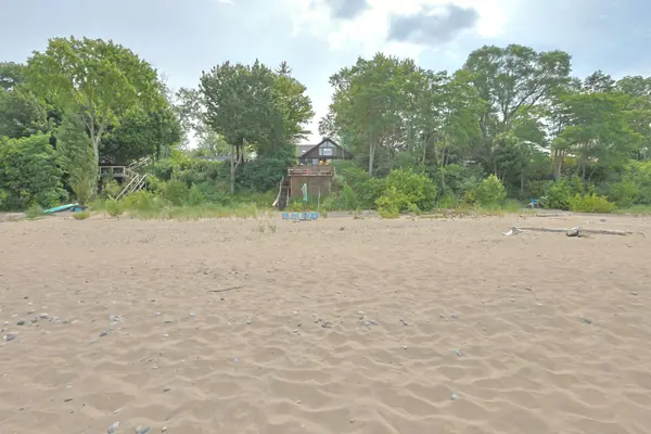 71235 Elizabeth ST, Bluewater, ON N0M 1N0