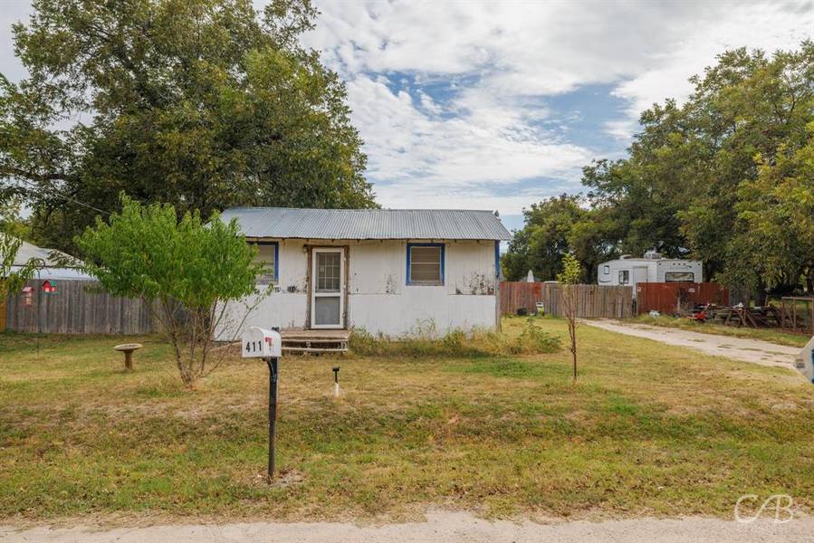 411 Hamby Road, Clyde, TX 79510