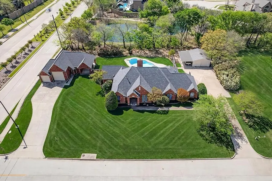 2303 Hillside Court, Southlake, TX 76092