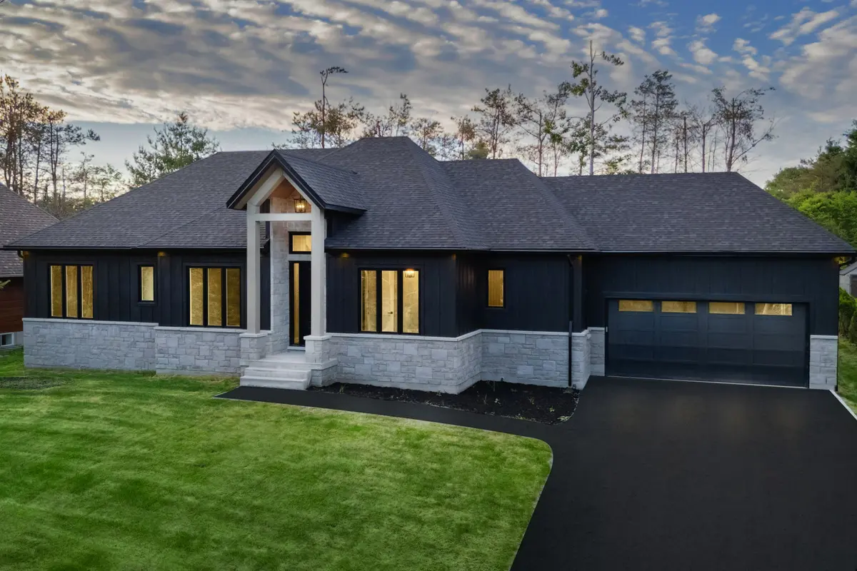 32 Alpine WAY, Oro-medonte, ON L0L 2L0